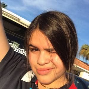 Meet your Posher, Annia